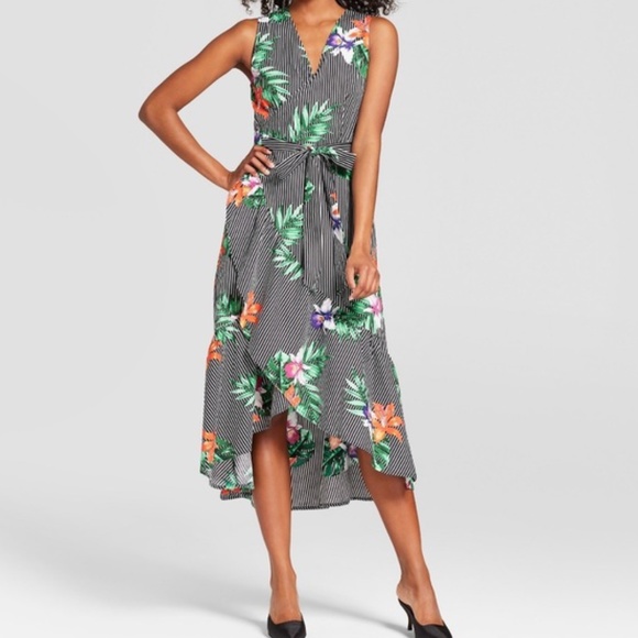 Who What Wear Dresses & Skirts - 💫WHO WHAT WEAR Tropical Wrap Asymmetrical Dress M